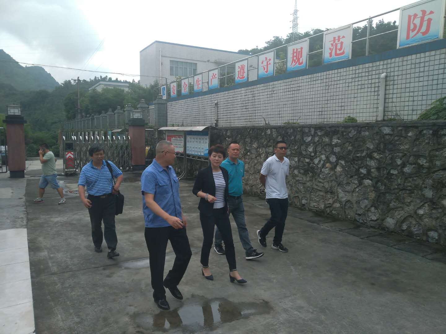 抗震救災保供水 清源水務(wù)在行動(dòng)