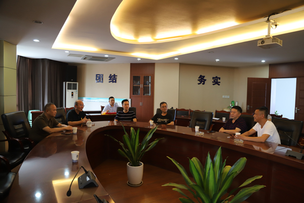 災難面前顯真情 臨危不懼保供水