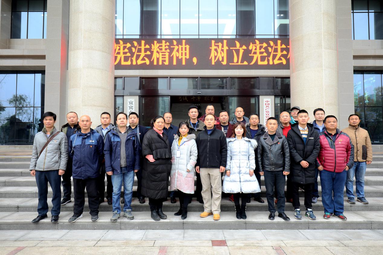 揚(yáng)清風(fēng)正氣 讓警鐘常鳴