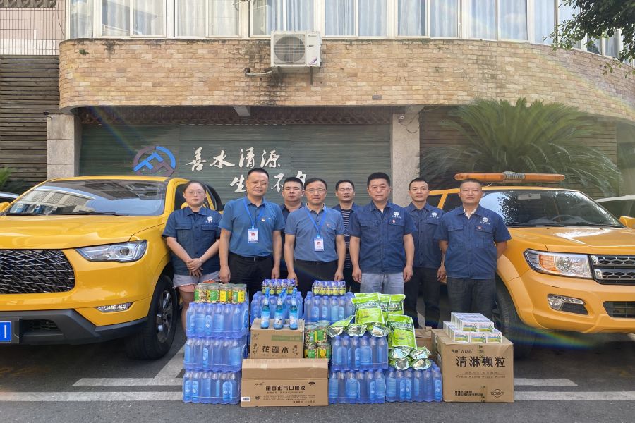 奮戰一線(xiàn)保供水，夏送清涼沁人心