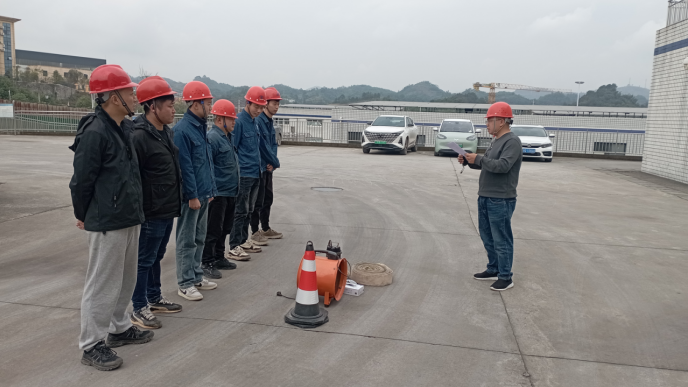 以演促防  以練備戰——興文項目部開(kāi)展危化物泄露應急演練
